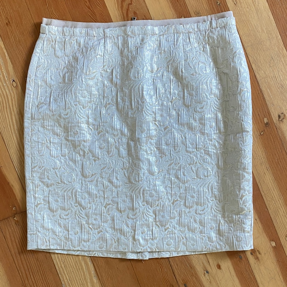 LOFT NWT Gold Shimmer Textured Floral‎ Pencil Skirt 12